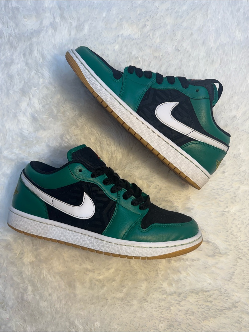 Nike Air Jordan 1 Low SE mens Christmas Holiday Malachite US 9.5 sneakers shoes